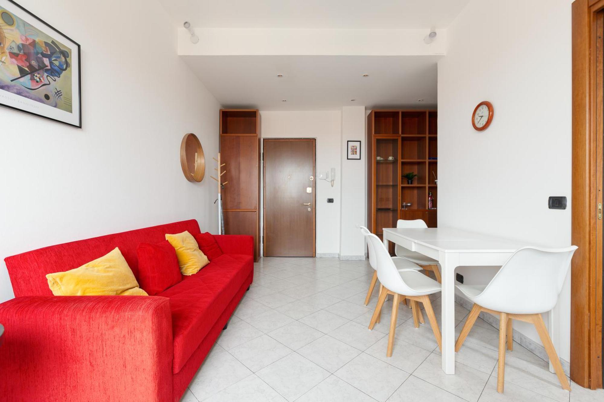 Apartment Piazzale Brescia- Cosy With Balcony Mailand